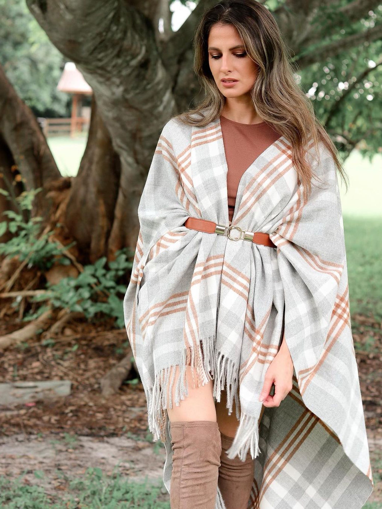 Cloudy Gray Plaid Travel Wrap
