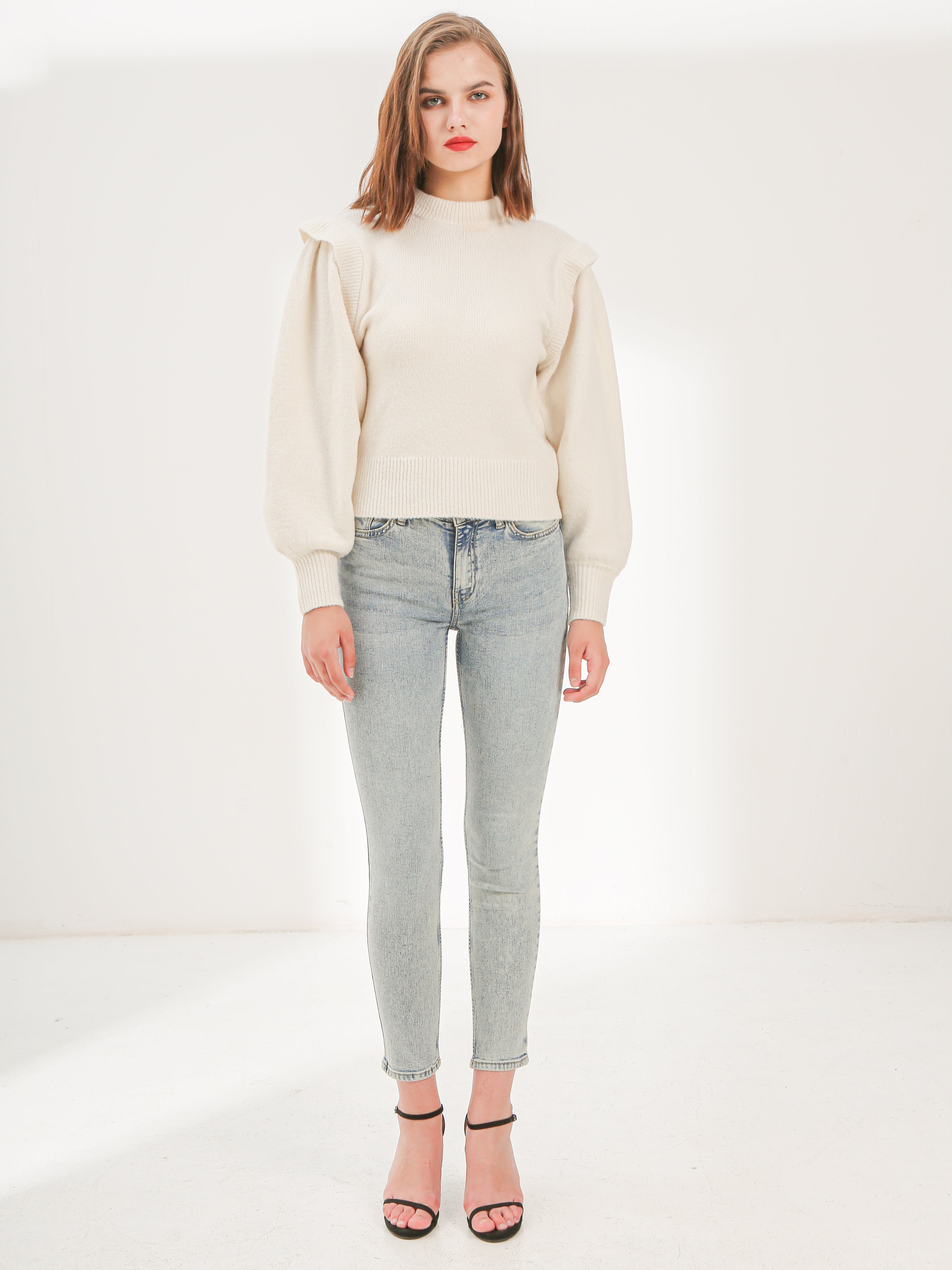 Waythefree Puffed Sleeve Cropped Sweater