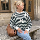 Women’s Striped Sweatshirt Long Sleeve Crewneck Pullover Bow Detail Casual Loose Fit Tops Black White