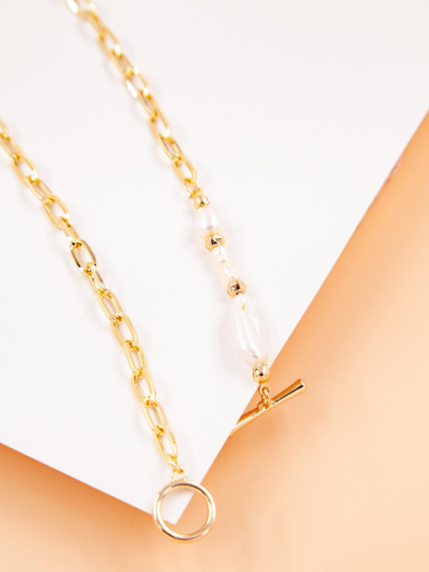 Moss Rose Chain Link Pearl Necklace